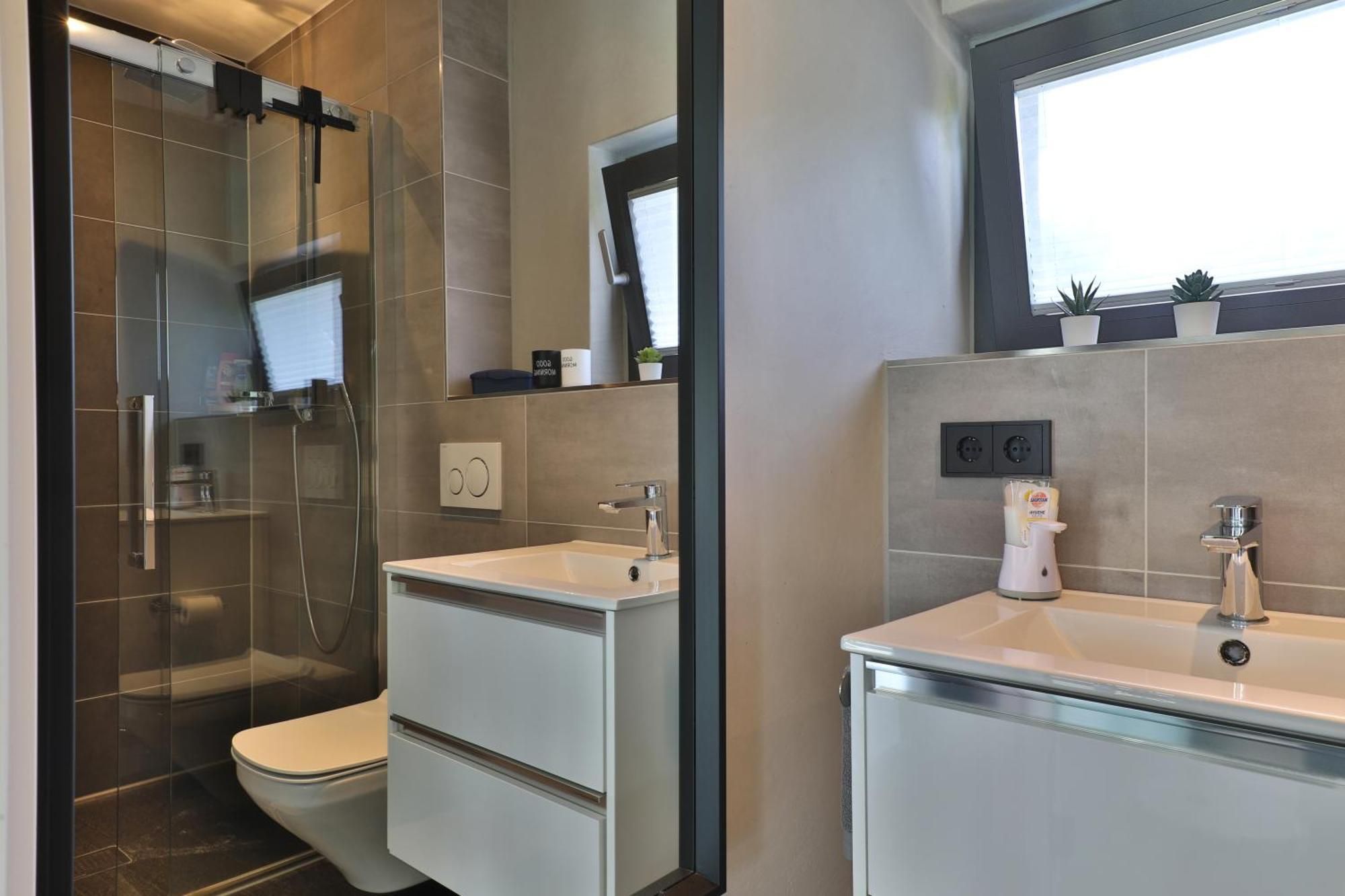 Modernes Studio-Apartment Ґерстгофен Екстер'єр фото