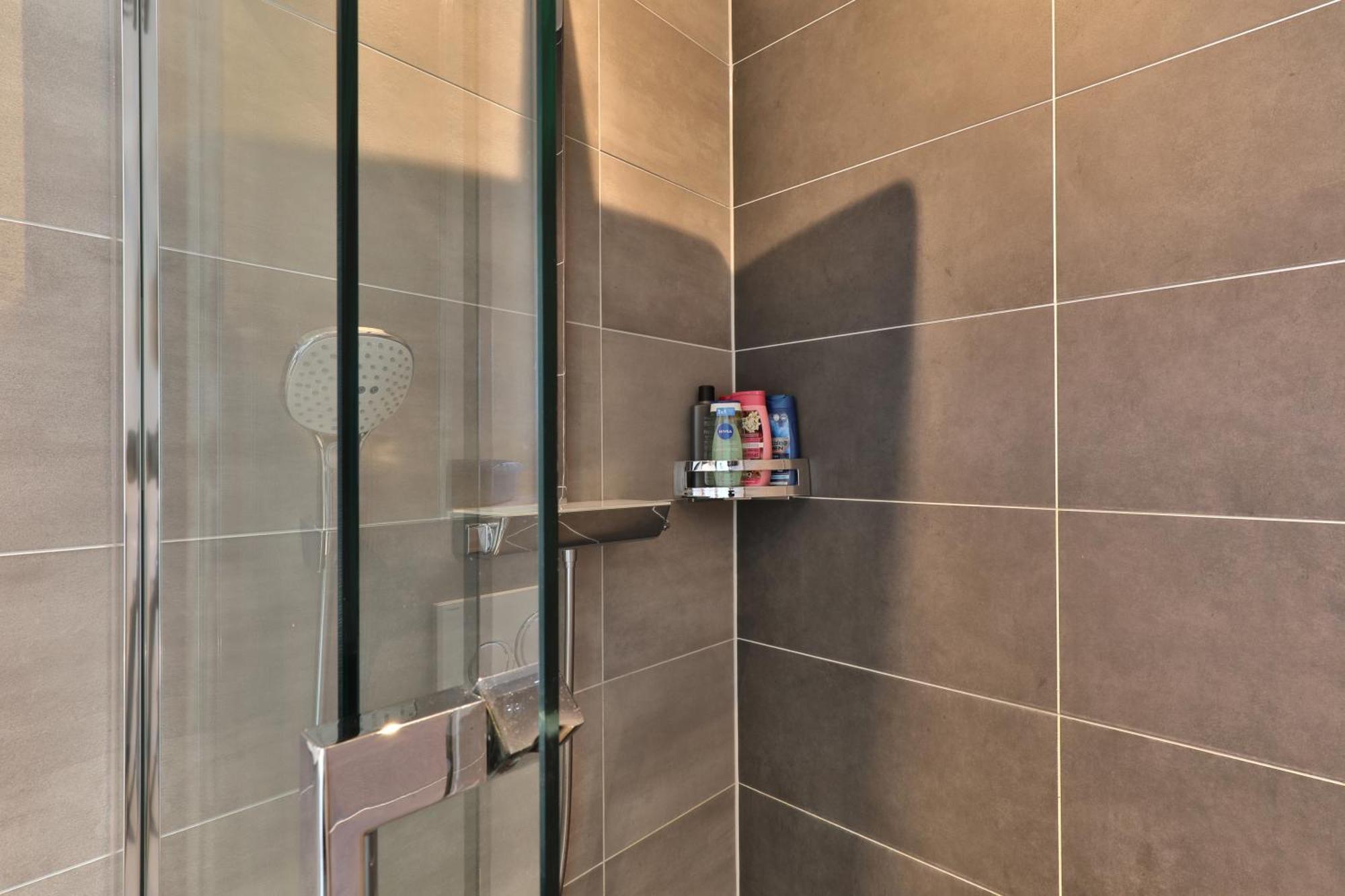 Modernes Studio-Apartment Ґерстгофен Екстер'єр фото